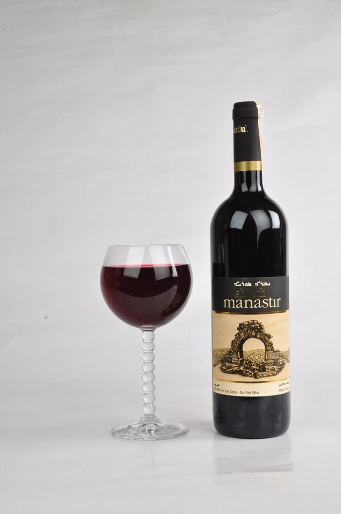 Manastır şarap